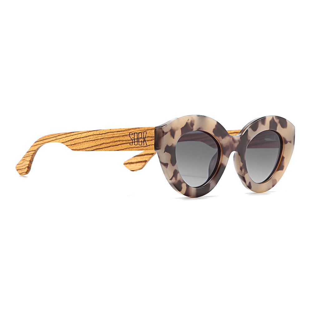 STEVIE IVORY TORT l Black Polarised Lens l Walnut Arms
