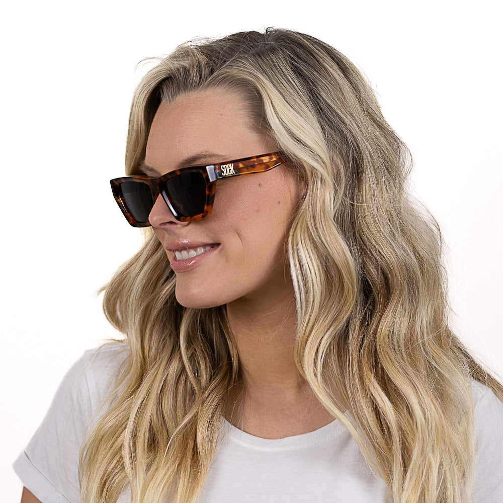 BEYOND EBONY - Plant Based Dark Tortoise Frame l Black Polarised Lens