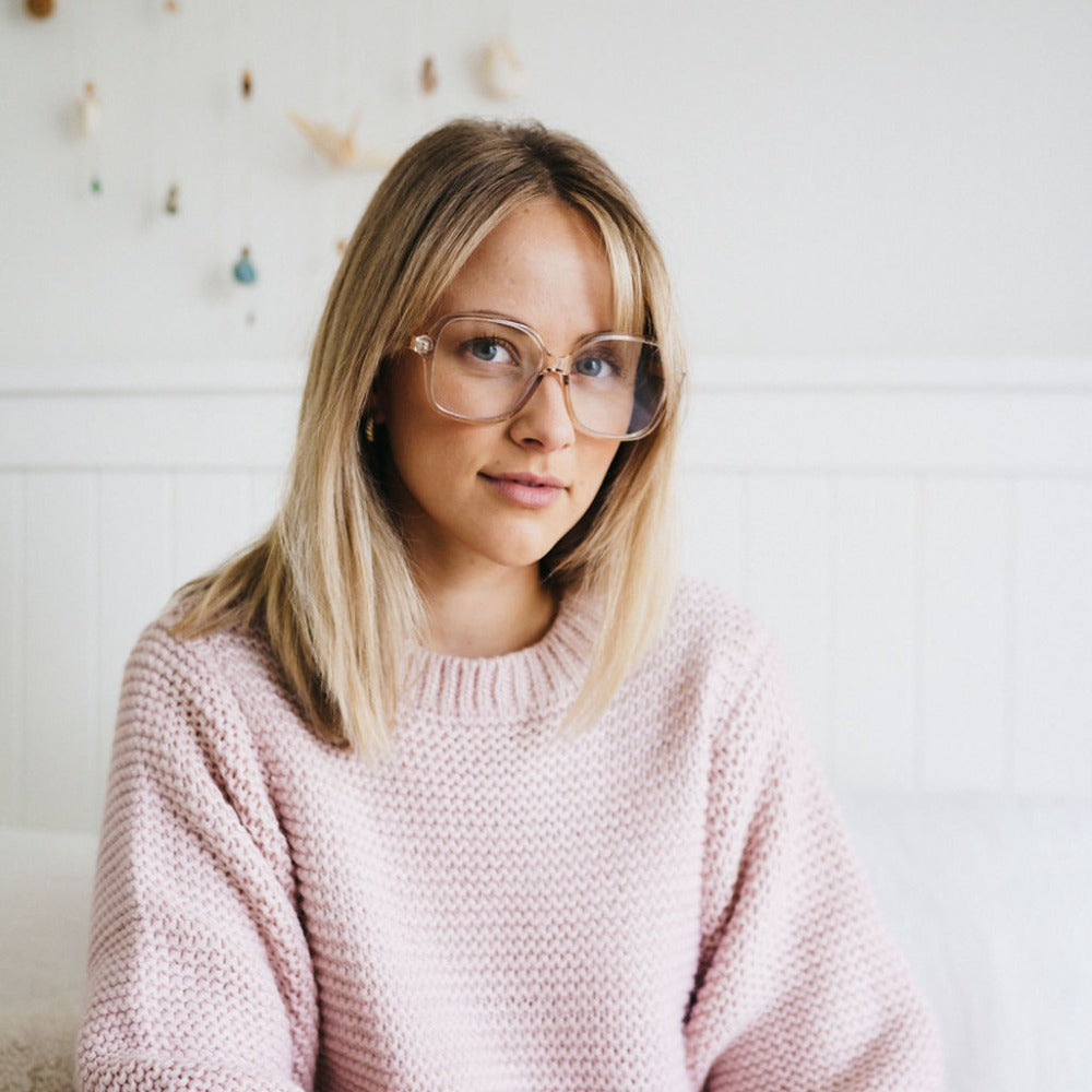 SCARLETT CHAMPAGNE l Blue Light Magnifying Reader - Soek Fashion Eyewear New Zealand